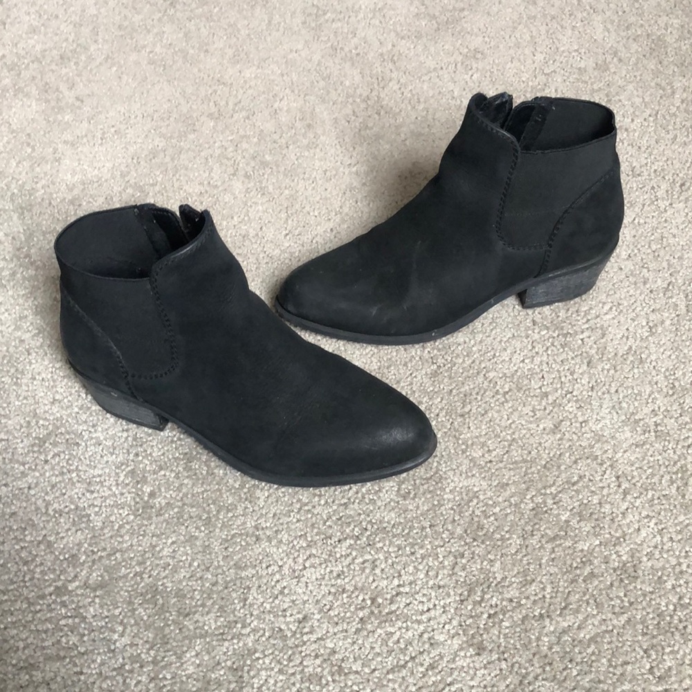 Black steve madden booties